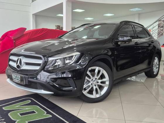 MERCEDES-BENZ GLA 200 1.6 CGI STYLE 16V TURBO GASOLINA 4P AUTOMÁTICO MERCEDES-BENZ GLA 200 1.6 CGI STYLE 16V TURBO GASOLINA 4P AUTOMÁTICO